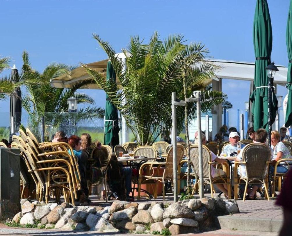 Schicke Fewo 150M Vom Strand Kostenlos Wlan Grosses Schwimmbad Sauna Куксгафен Екстер'єр фото
